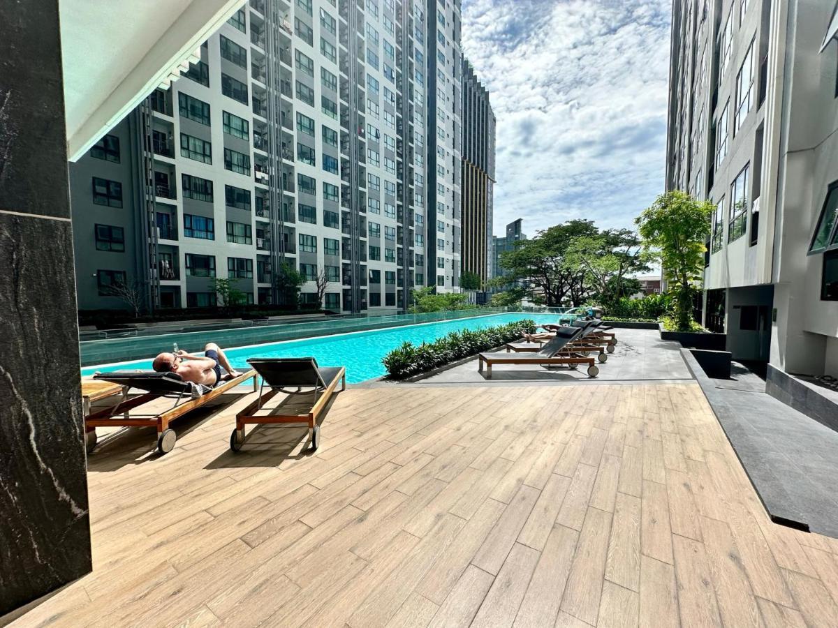Best Location Condo With Swimming Pool, Gym, Sauna, Washing Mashine, Fast Internet In Central Of Паттая Екстер'єр фото