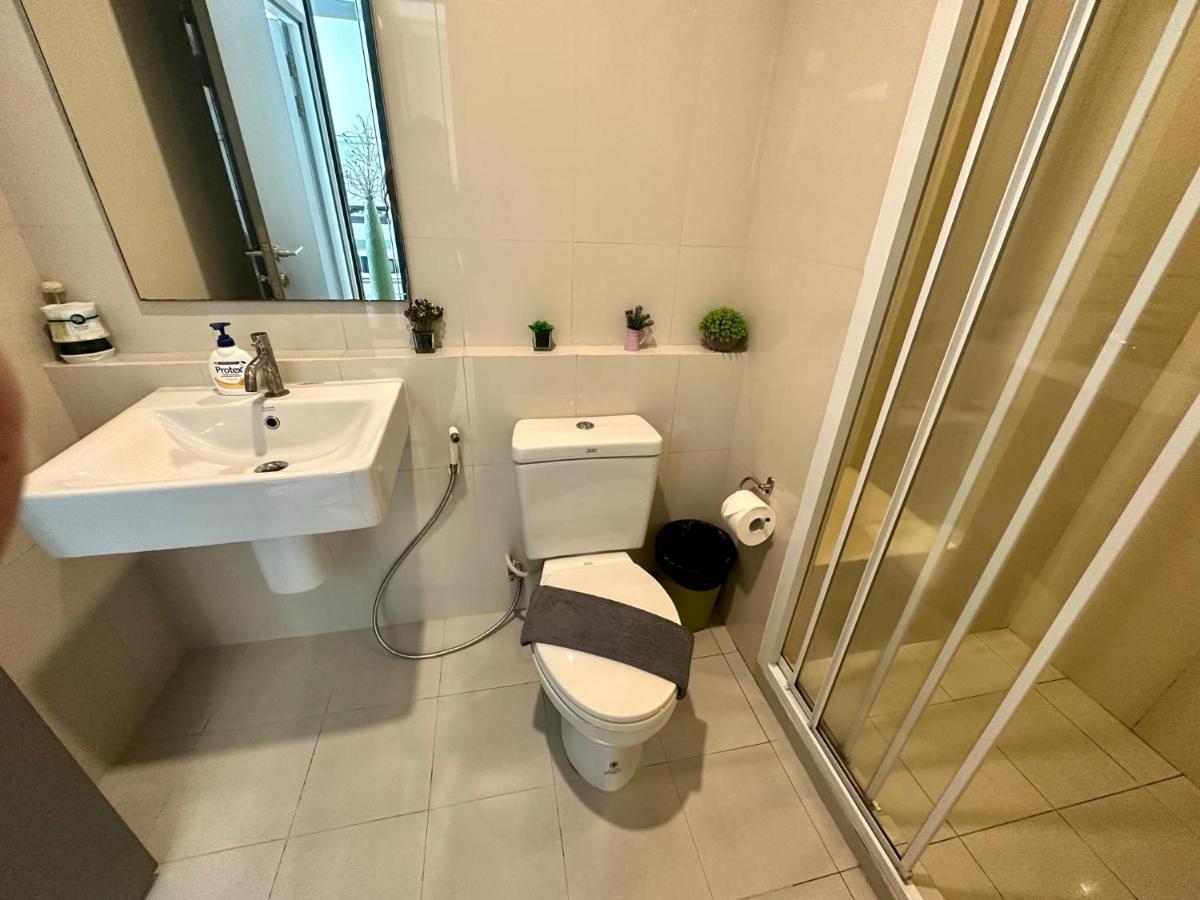 Best Location Condo With Swimming Pool, Gym, Sauna, Washing Mashine, Fast Internet In Central Of Паттая Екстер'єр фото